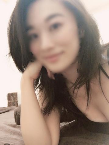 早瀬加奈子(26)