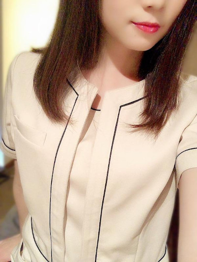 優月 (27)