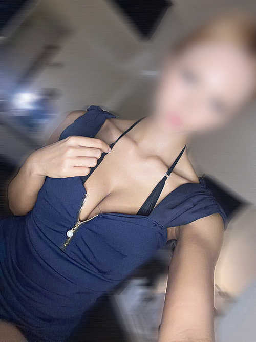 神城れいら（21）