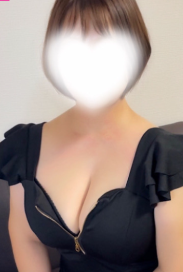 笹塚 美月かほ(35)