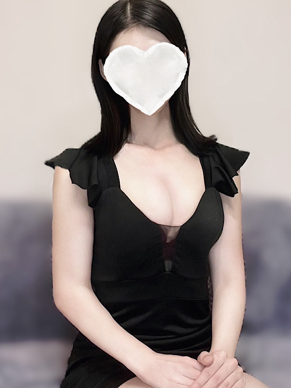 綾瀬 まお（30）