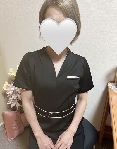 ベルタサローネ もも（37）