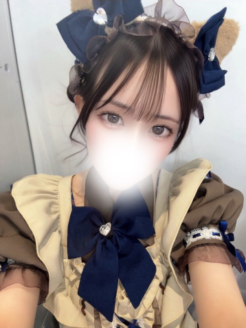 小柳りん(22)
