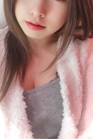 藤堂かれん(20)