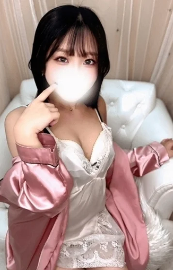 秋月ことね(23)