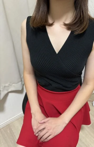 水島えり(32)