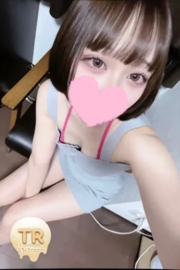 みく(22)