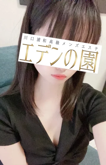橋本にな(22)