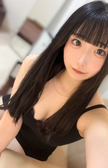 小鳥遊ことみ(20)