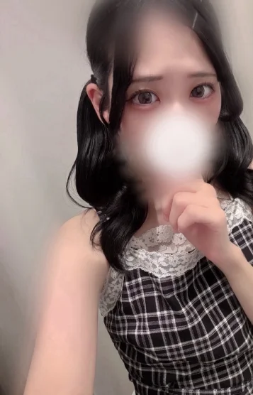 加々美ましろ(21)