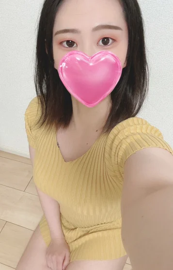 黒木しおり(27)