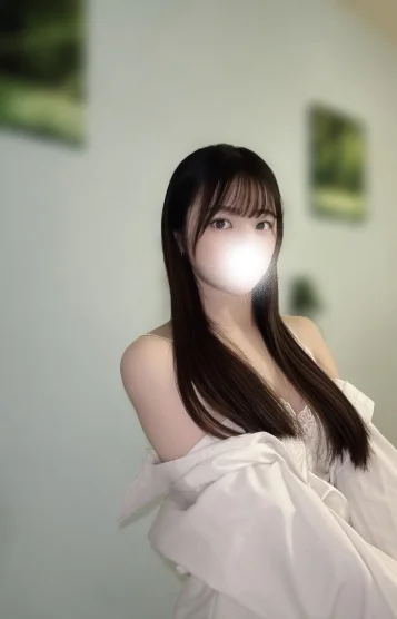 宮崎そら(24)