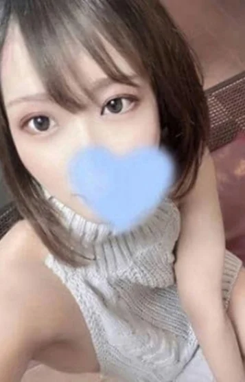 ゆら(25)