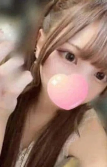 もえ(18)