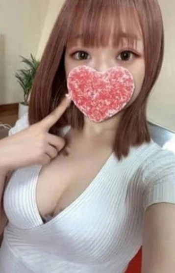 すみれ(27)
