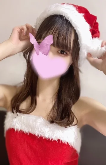 七瀬ひな(24)