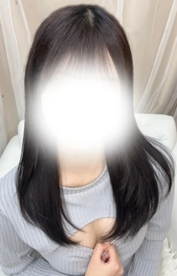 高嶋かれん(20)
