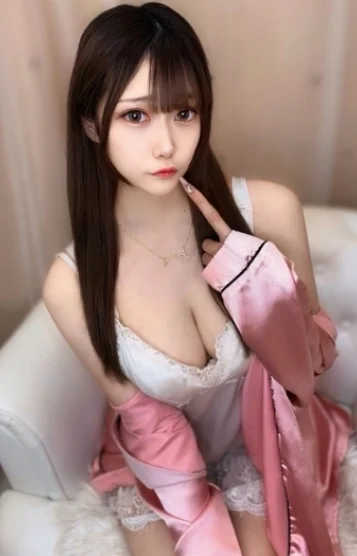 雪乃ちあ(18)