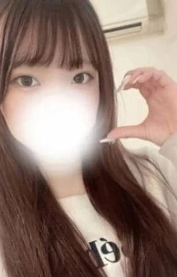 りな(22)