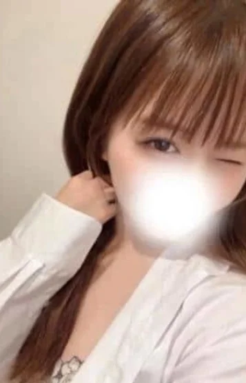 ゆうり(24)