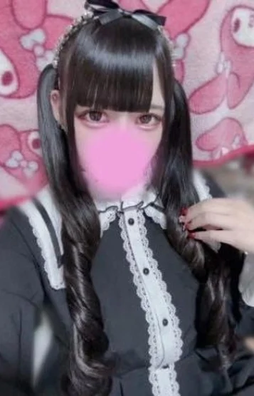 うい(21)