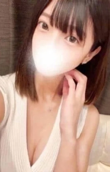 せりな(25)