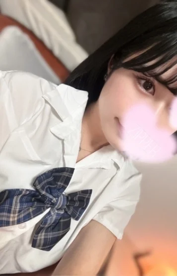 柚木りお(22)