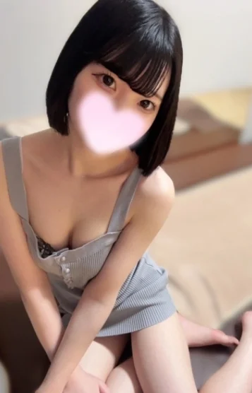 赤坂なの(20)
