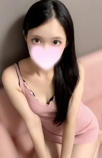 月石みお(24)