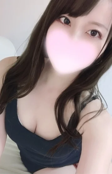 高崎まお(27)