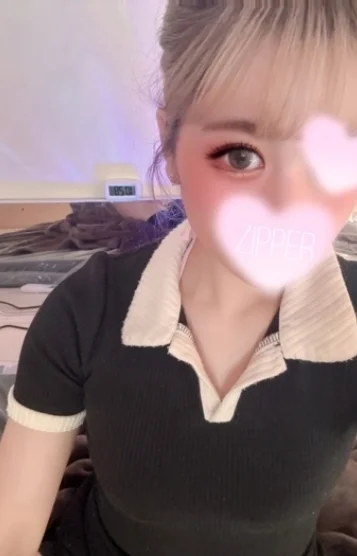 成瀬なな(22)