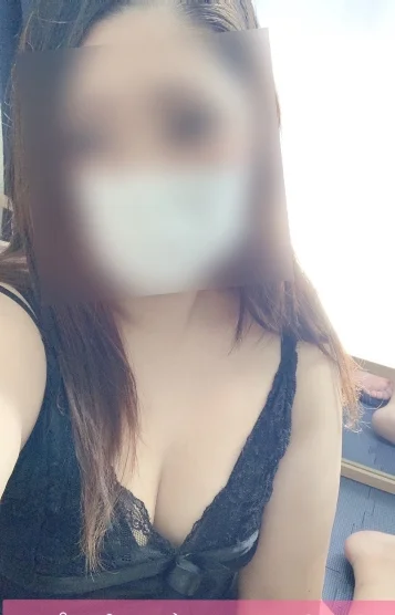 穂花 凛(30)