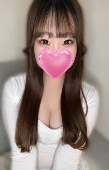 まみ(24)