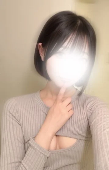 辻みく(20)