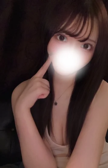 三葉くるみ(22)