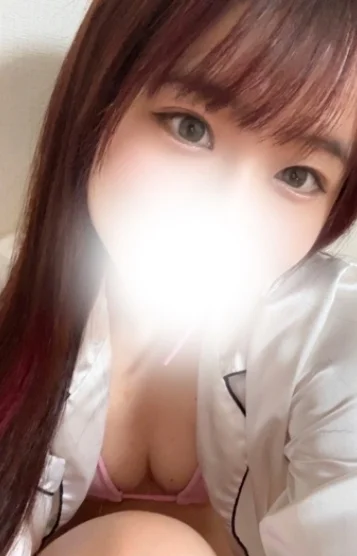 もえか(26)