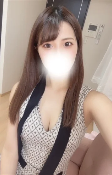 ゆか(24)