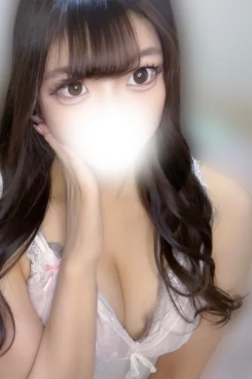 りう(26)