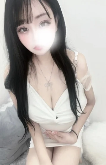 るん(23)