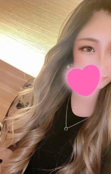 クレア(22)