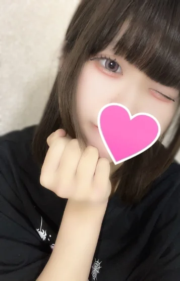 アヤナ(20)