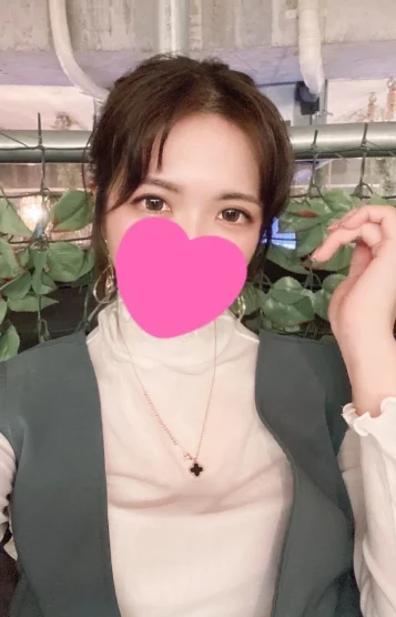 モモ(21)