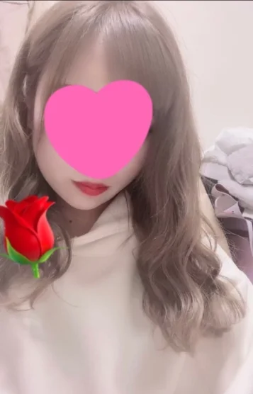 リン(23)