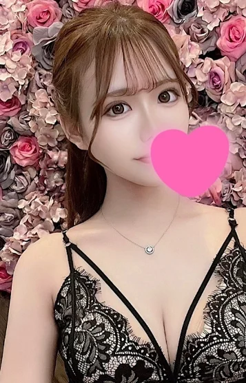 ユリ(20)