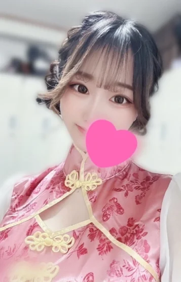 フユカ(21)
