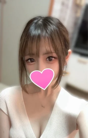 キアラ(21)