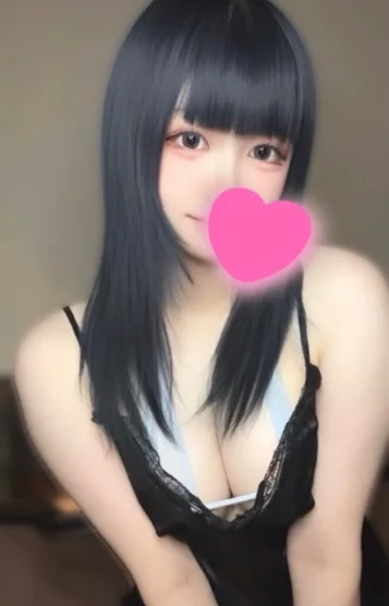 アン(20)