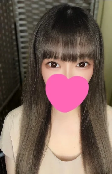 アヤカ(22)