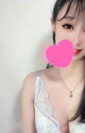 アヤ(21)