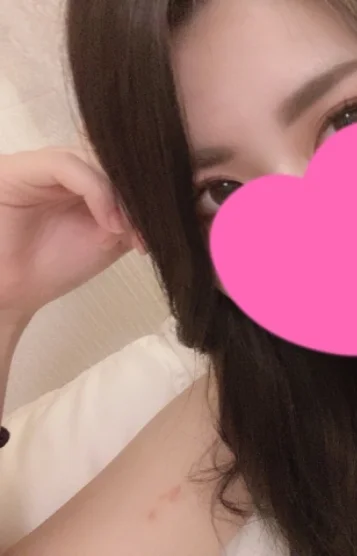 ユイ(21)